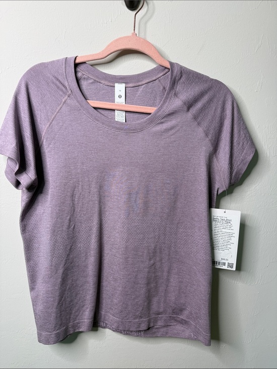 lululemon athletica Tops - Lululemon Swiftly Tech Short Sleeve 2.0 *Race